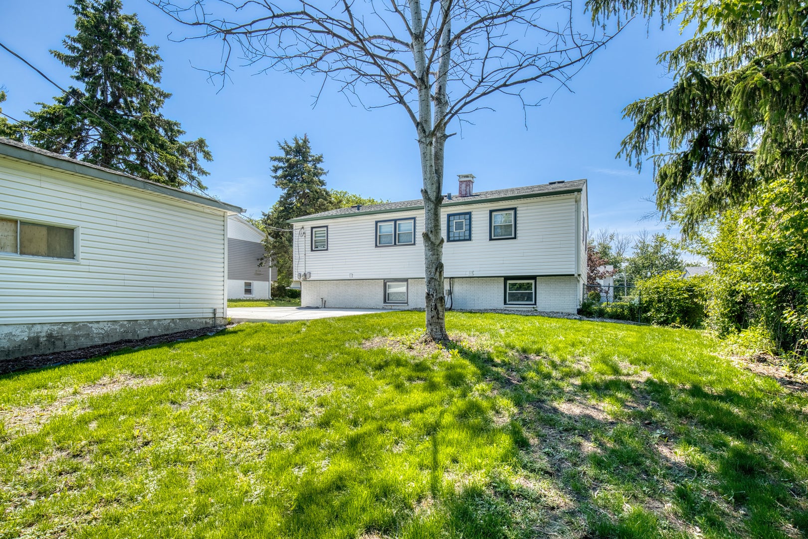 8920 Fairway Drive, Orland Park, IL 60462