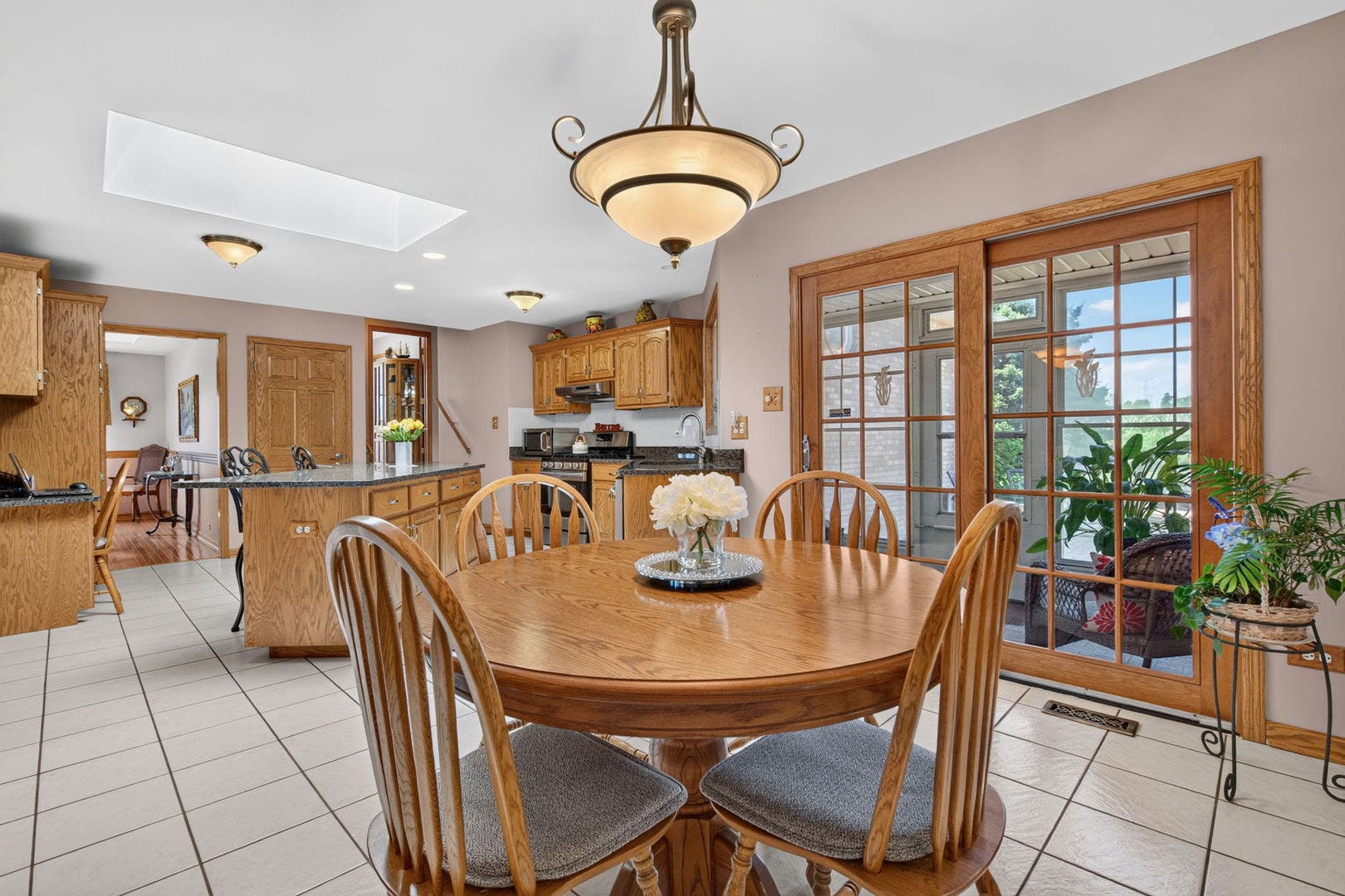 12902 W Beaver Lake Drive, Homer Glen, IL 60491 12902 W Beaver Lake Drive, Homer Glen, IL 60491