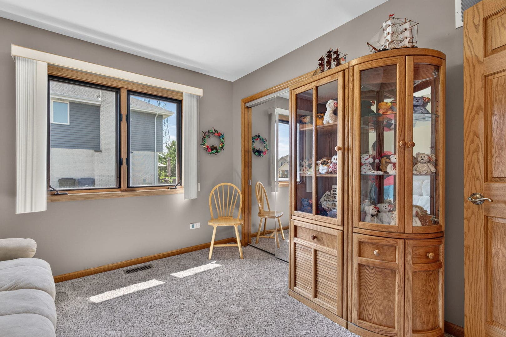 12902 W Beaver Lake Drive, Homer Glen, IL 60491 12902 W Beaver Lake Drive, Homer Glen, IL 60491