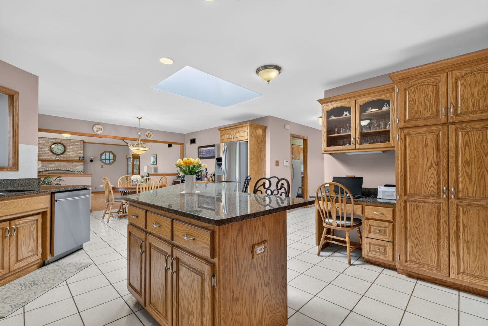 12902 W Beaver Lake Drive, Homer Glen, IL 60491 12902 W Beaver Lake Drive, Homer Glen, IL 60491