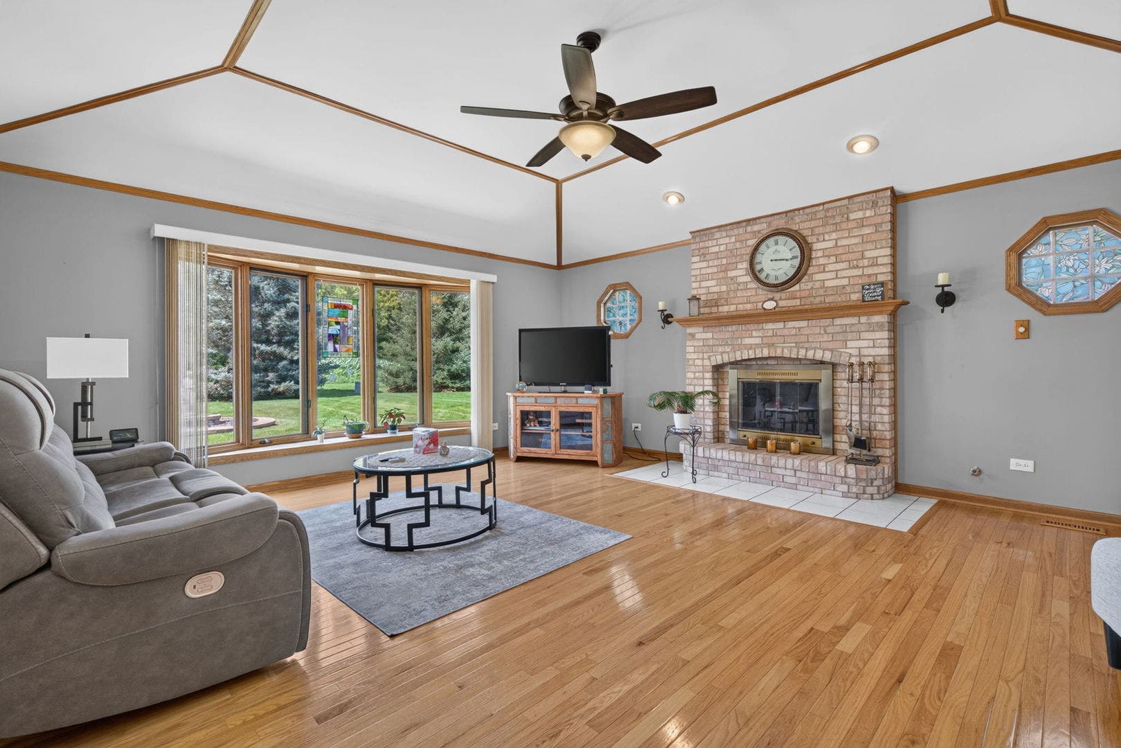 12902 W Beaver Lake Drive, Homer Glen, IL 60491 12902 W Beaver Lake Drive, Homer Glen, IL 60491