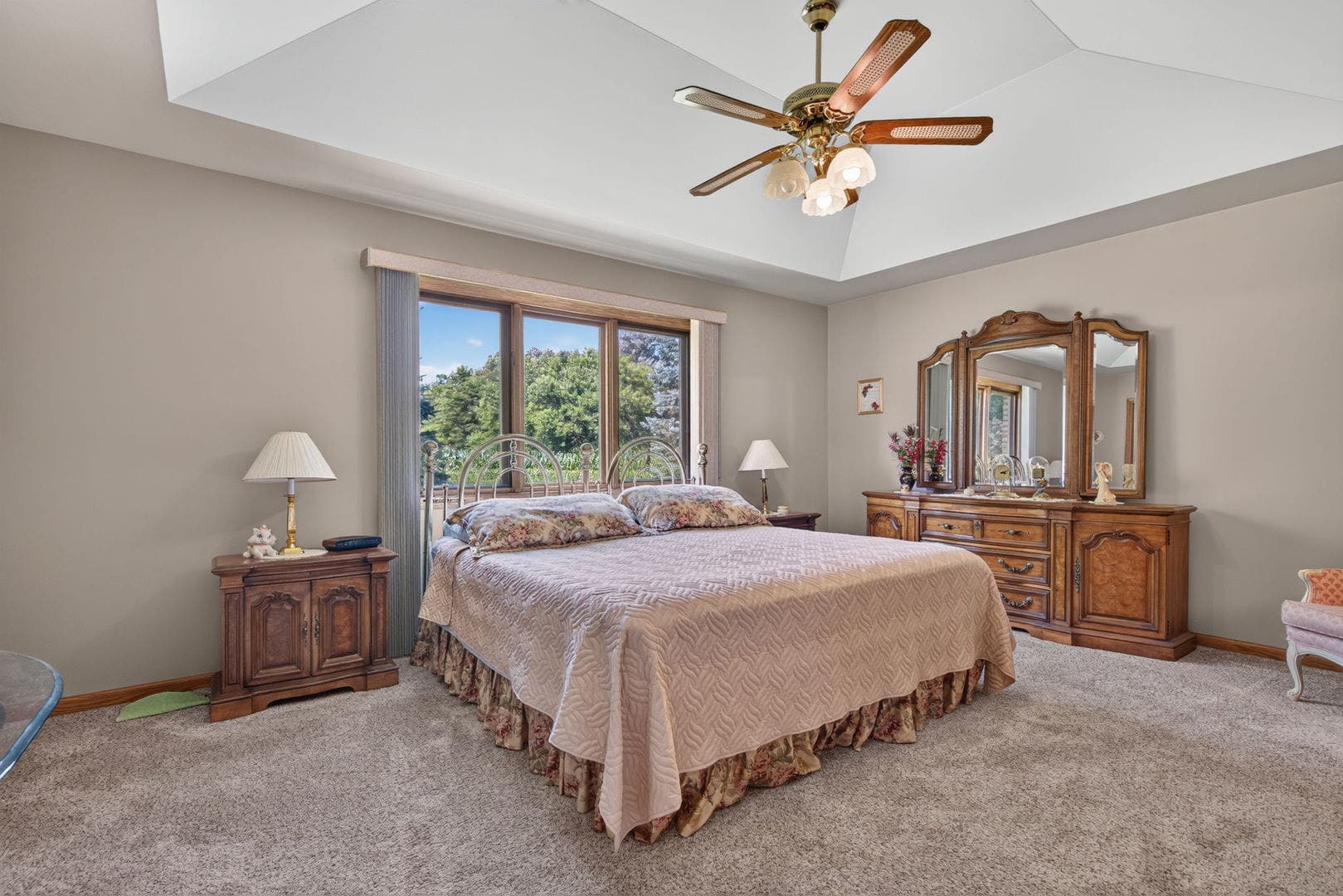 12902 W Beaver Lake Drive, Homer Glen, IL 60491 12902 W Beaver Lake Drive, Homer Glen, IL 60491