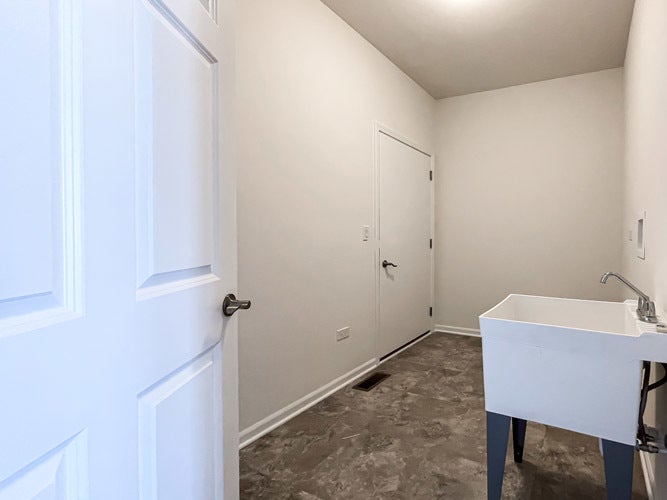 453 RIDGE Lane, Bolingbrook, IL 60440 453 RIDGE Lane, Bolingbrook, IL 60440