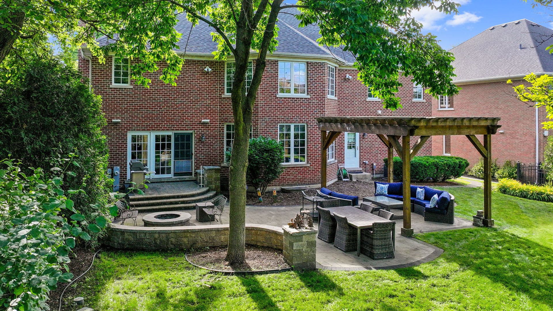 155 S Chandler Avenue, Elmhurst, IL 60126