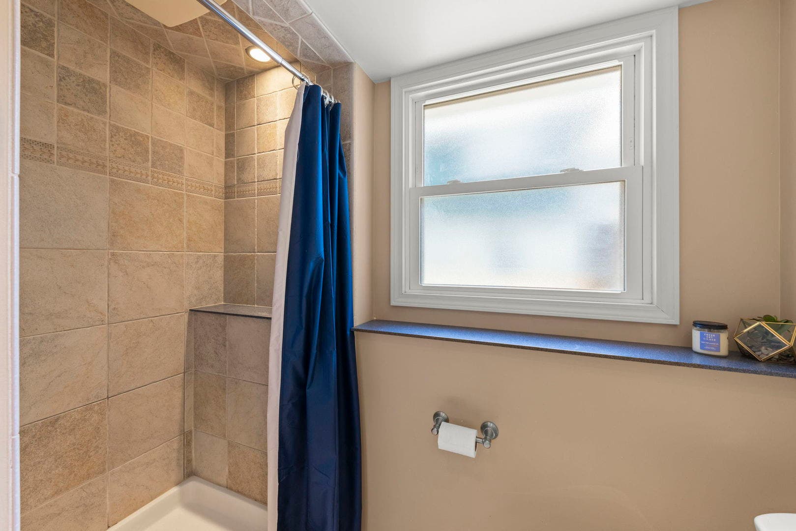 4401 Florence Avenue, Downers Grove, IL 60515 4401 Florence Avenue, Downers Grove, IL 60515
