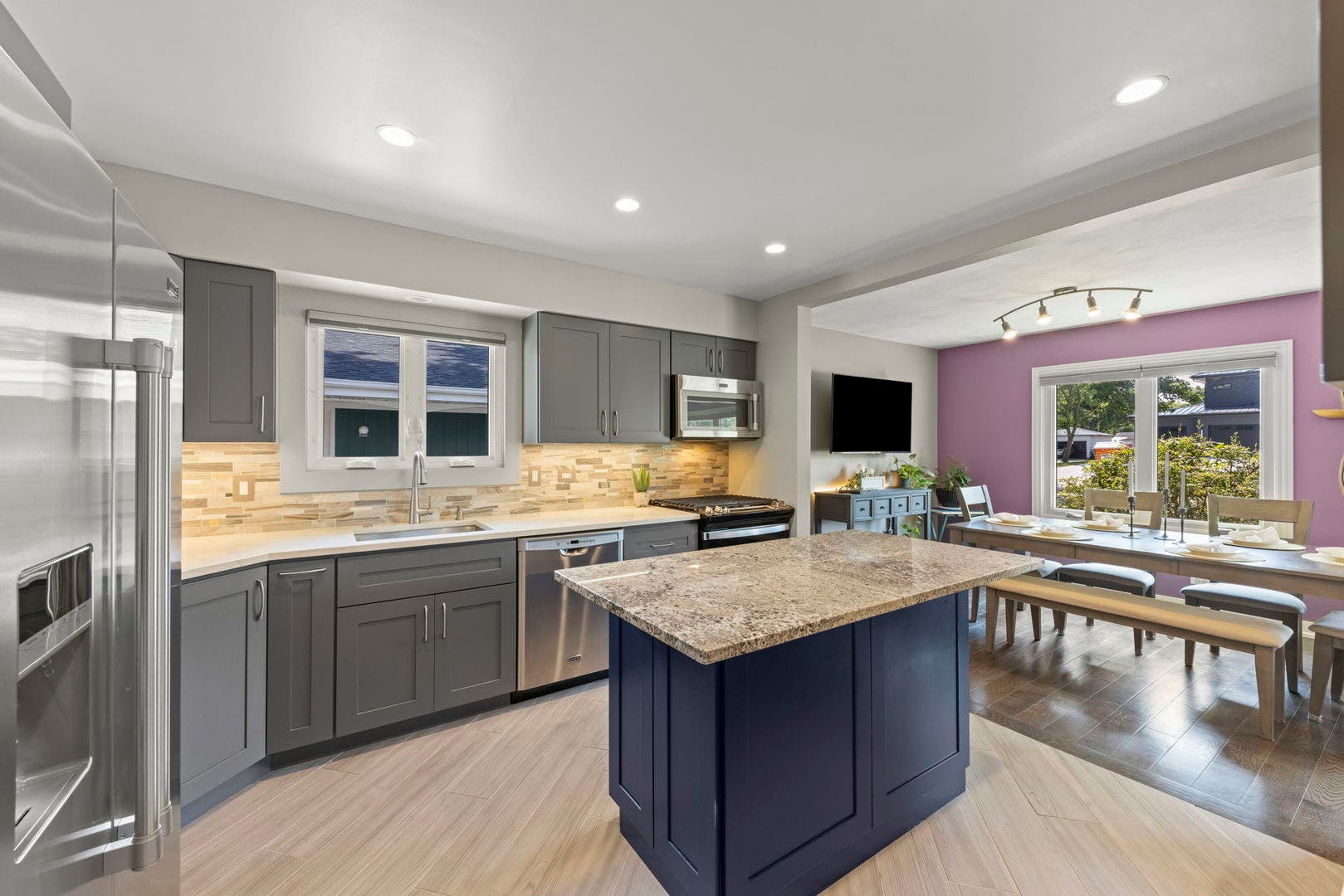 4401 Florence Avenue, Downers Grove, IL 60515 4401 Florence Avenue, Downers Grove, IL 60515