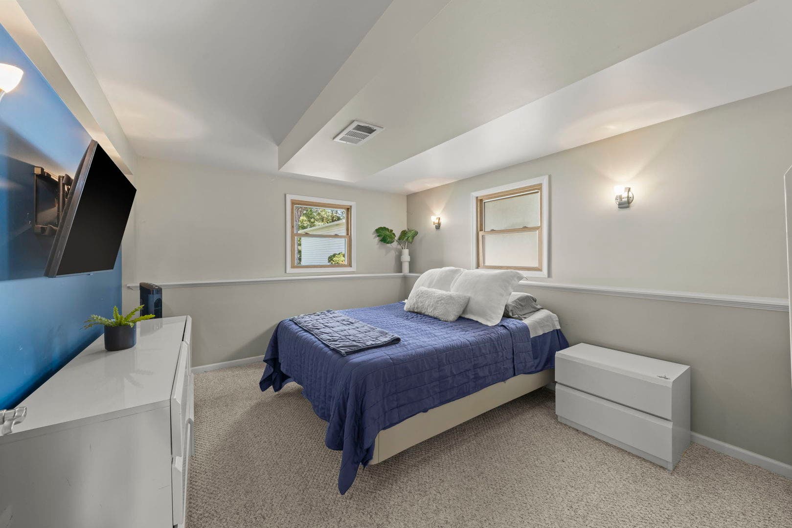 4401 Florence Avenue, Downers Grove, IL 60515 4401 Florence Avenue, Downers Grove, IL 60515