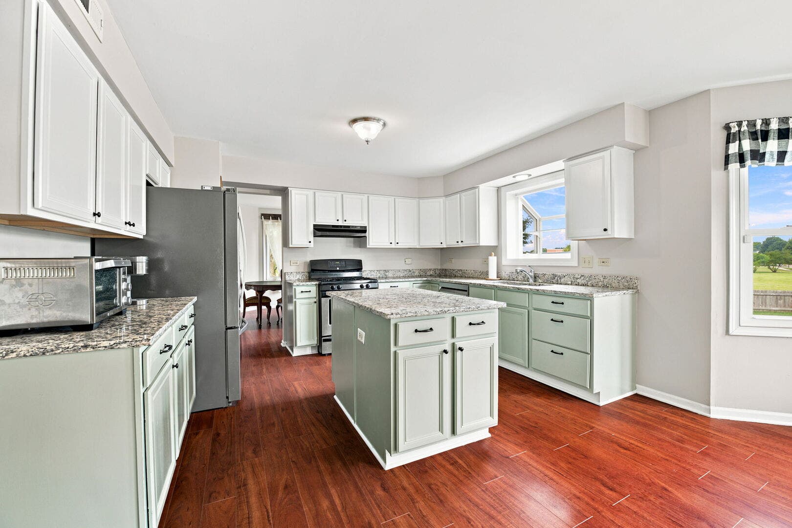 10 Timber Mill Court, Bolingbrook, IL 60490 10 Timber Mill Court, Bolingbrook, IL 60490