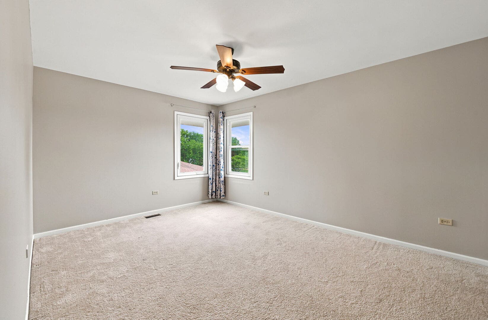 10 Timber Mill Court, Bolingbrook, IL 60490 10 Timber Mill Court, Bolingbrook, IL 60490