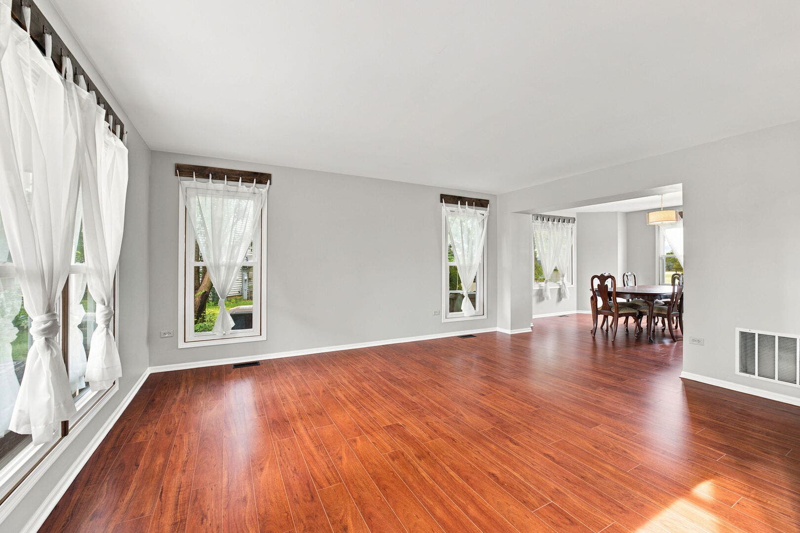 10 Timber Mill Court, Bolingbrook, IL 60490 10 Timber Mill Court, Bolingbrook, IL 60490