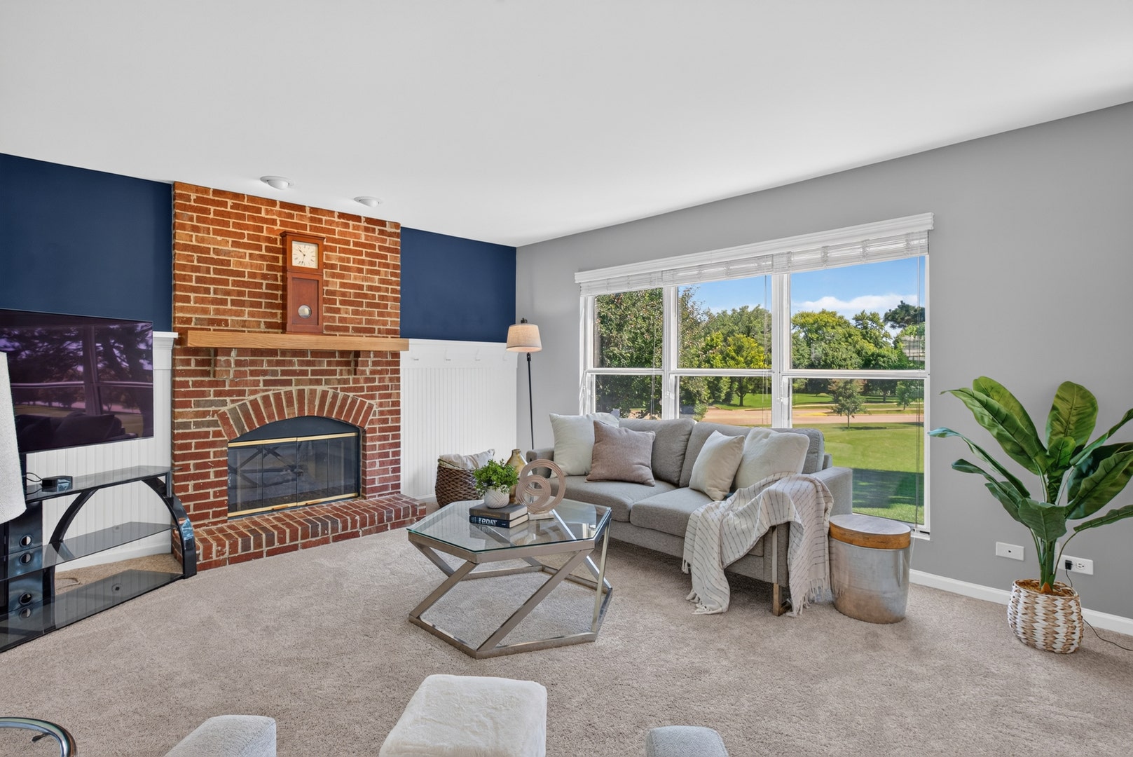 12 Foxglove Court, Bolingbrook, IL 60440 12 Foxglove Court, Bolingbrook, IL 60440