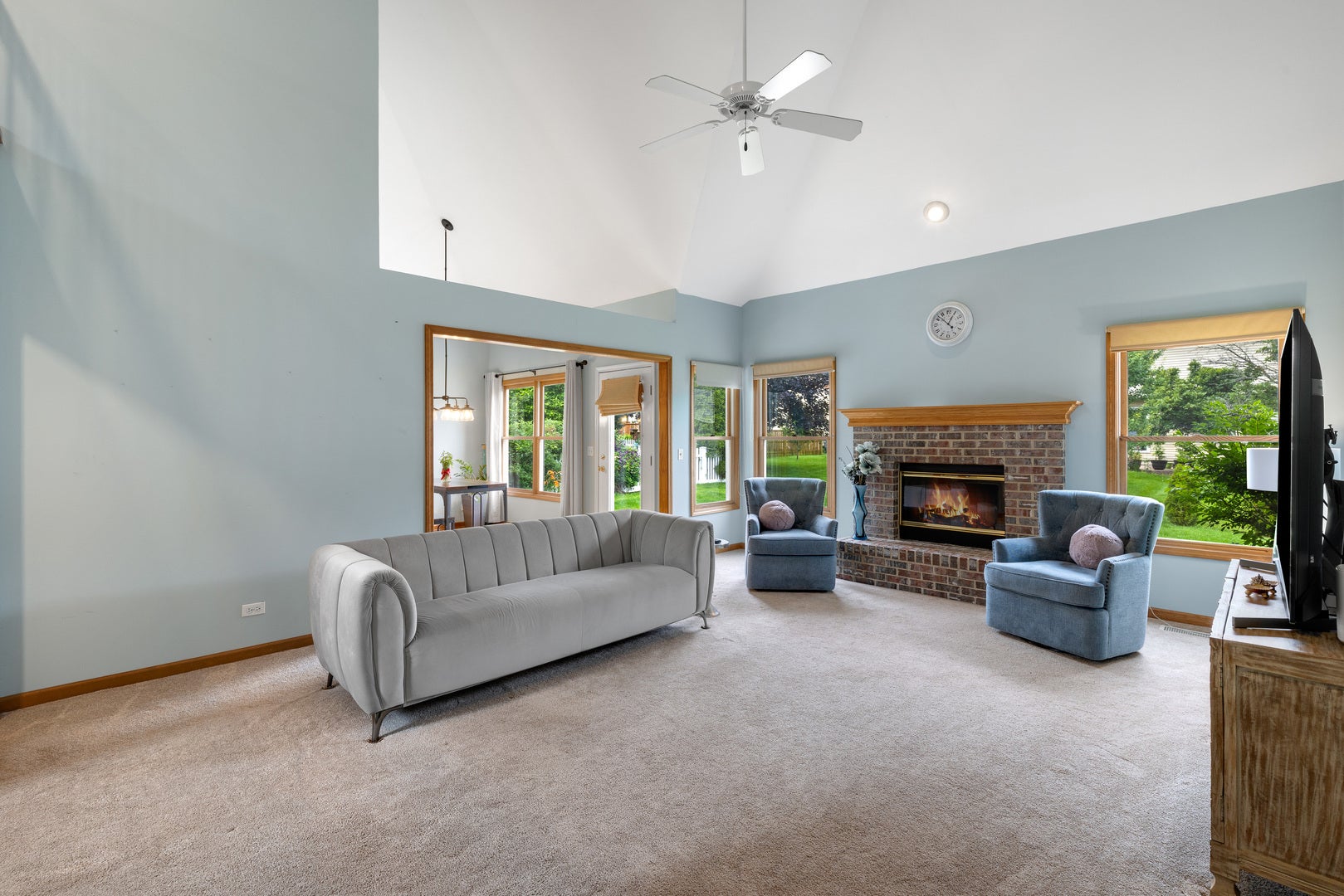 855 Ayers Street, Bolingbrook, IL 60440 855 Ayers Street, Bolingbrook, IL 60440