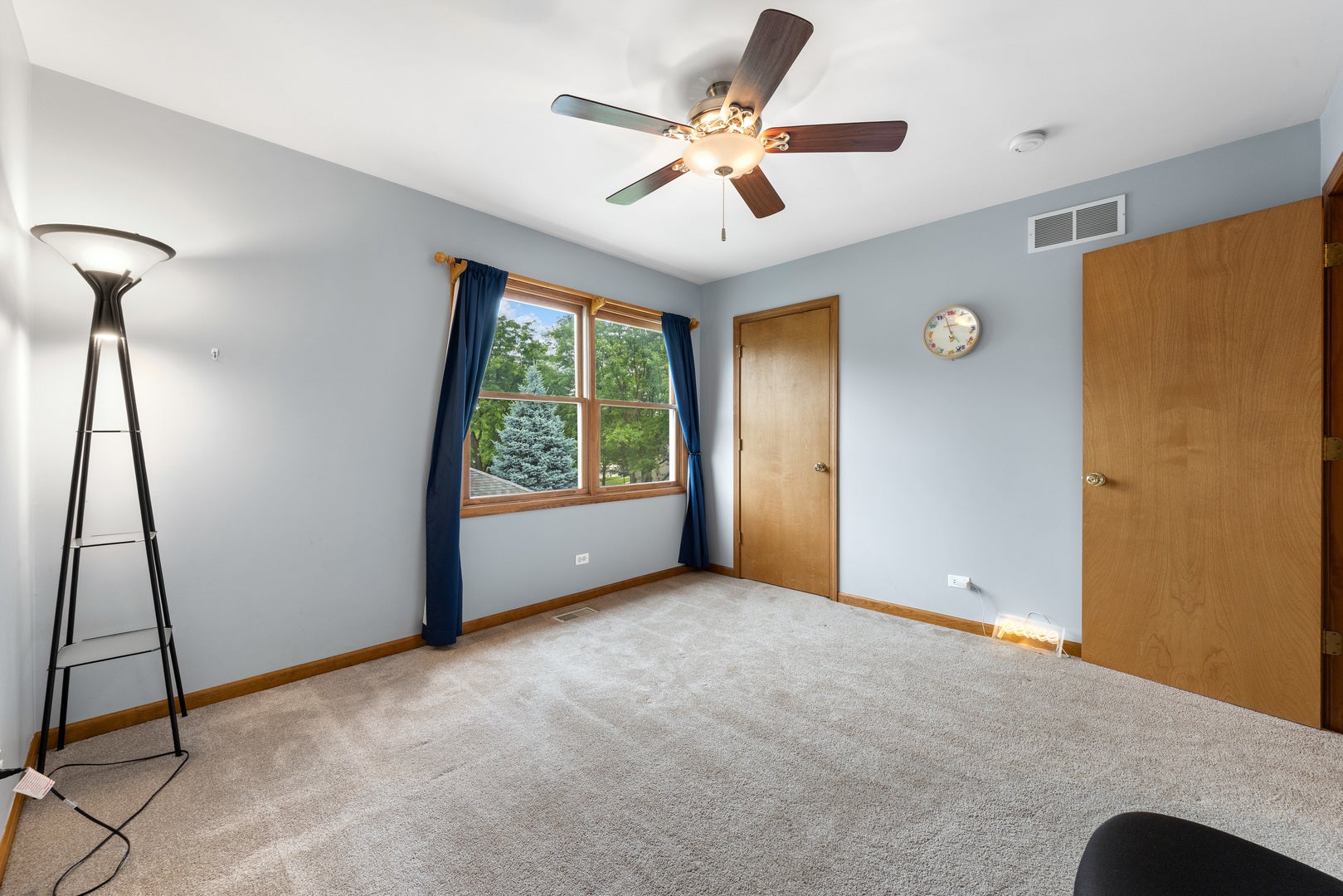 855 Ayers Street, Bolingbrook, IL 60440 855 Ayers Street, Bolingbrook, IL 60440
