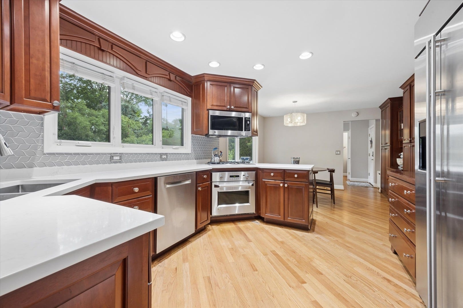1490 Wood Avenue, Downers Grove, IL 60515 1490 Wood Avenue, Downers Grove, IL 60515