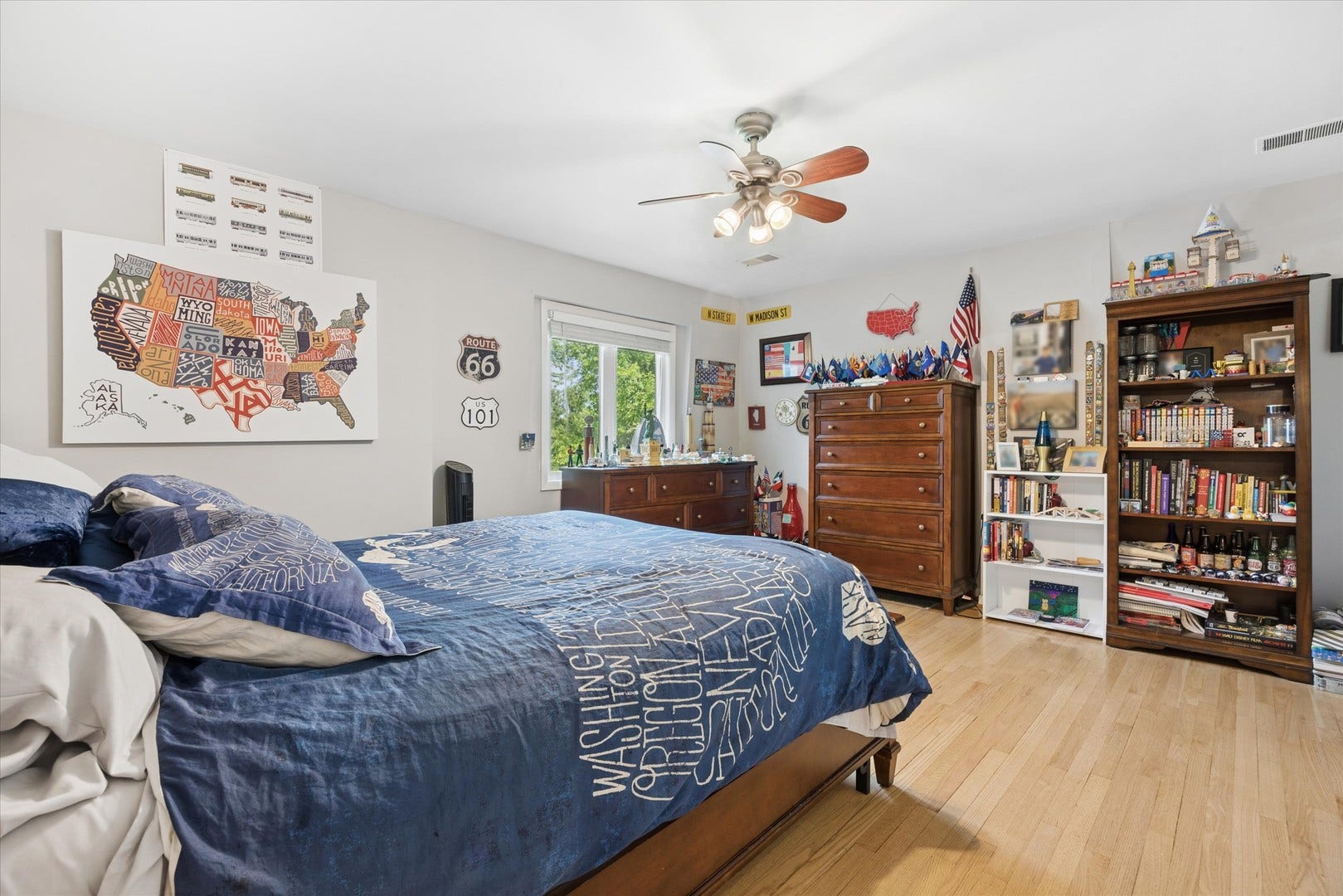 1490 Wood Avenue, Downers Grove, IL 60515 1490 Wood Avenue, Downers Grove, IL 60515