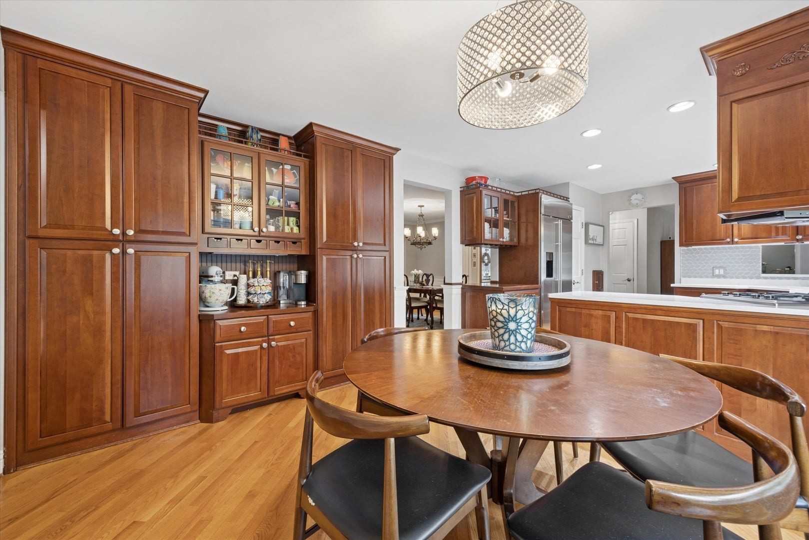 1490 Wood Avenue, Downers Grove, IL 60515 1490 Wood Avenue, Downers Grove, IL 60515