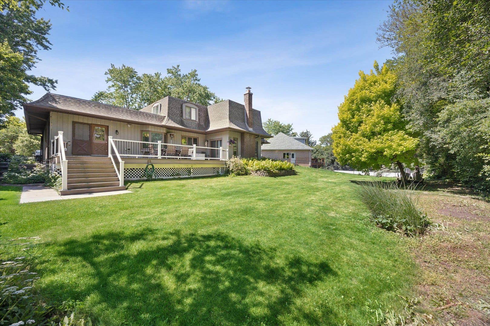 1490 Wood Avenue, Downers Grove, IL 60515 1490 Wood Avenue, Downers Grove, IL 60515