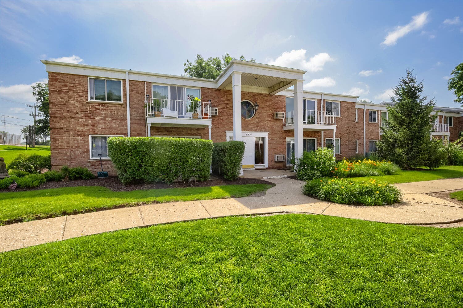 543 Burlington Avenue, #212, Downers Grove, IL 60515 543 Burlington Avenue, #212, Downers Grove, IL 60515