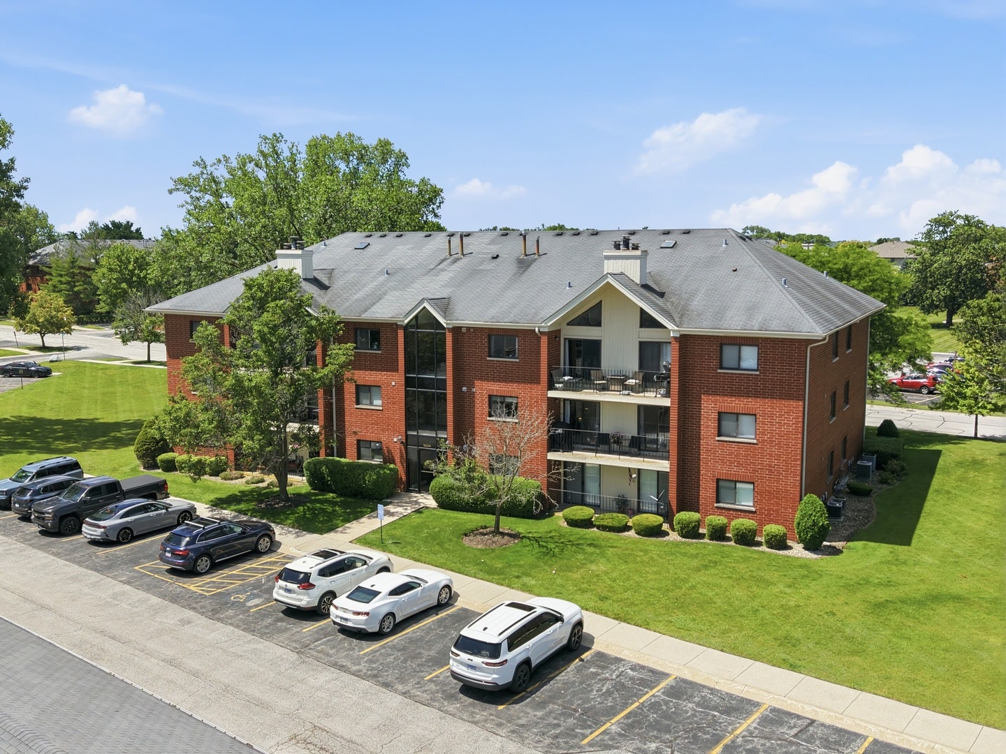 18206 Rita Road, #2B, Tinley Park, IL 60477 18206 Rita Road, #2B, Tinley Park, IL 60477
