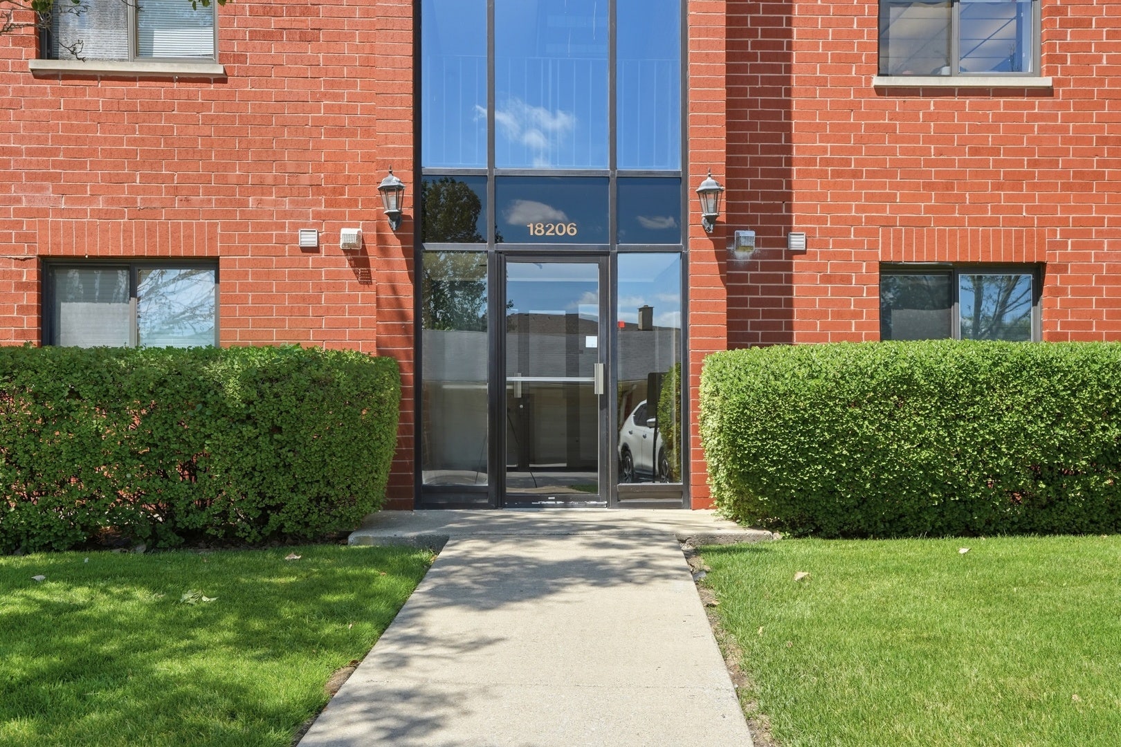 18206 Rita Road, #2B, Tinley Park, IL 60477 18206 Rita Road, #2B, Tinley Park, IL 60477