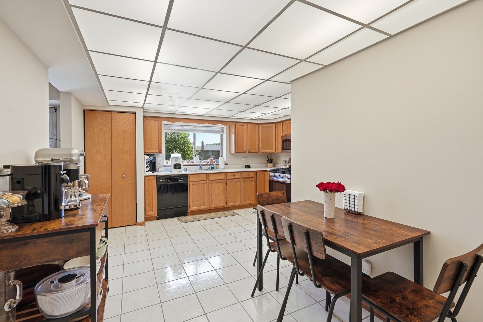 18206 Rita Road, #2B, Tinley Park, IL 60477 18206 Rita Road, #2B, Tinley Park, IL 60477