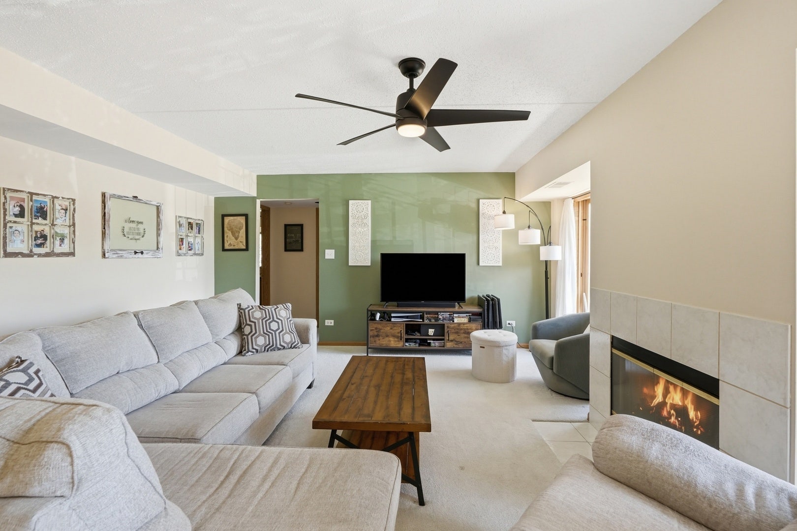 18206 Rita Road, #2B, Tinley Park, IL 60477 18206 Rita Road, #2B, Tinley Park, IL 60477