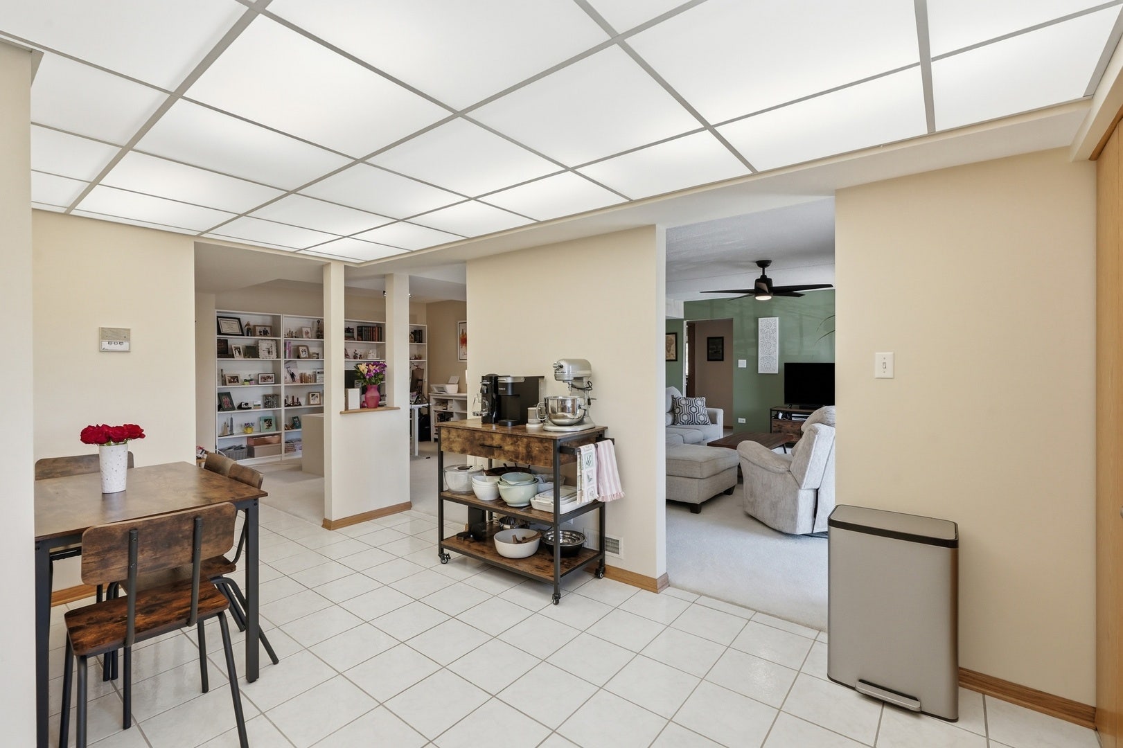 18206 Rita Road, #2B, Tinley Park, IL 60477 18206 Rita Road, #2B, Tinley Park, IL 60477