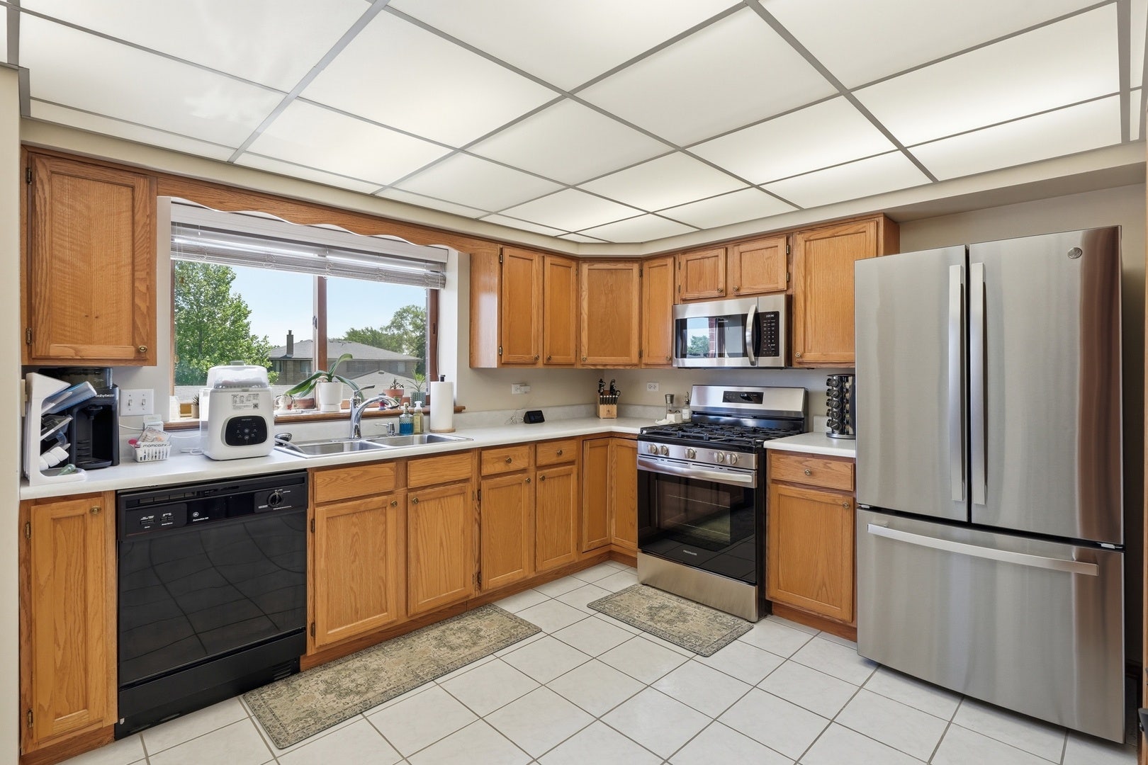 18206 Rita Road, #2B, Tinley Park, IL 60477 18206 Rita Road, #2B, Tinley Park, IL 60477