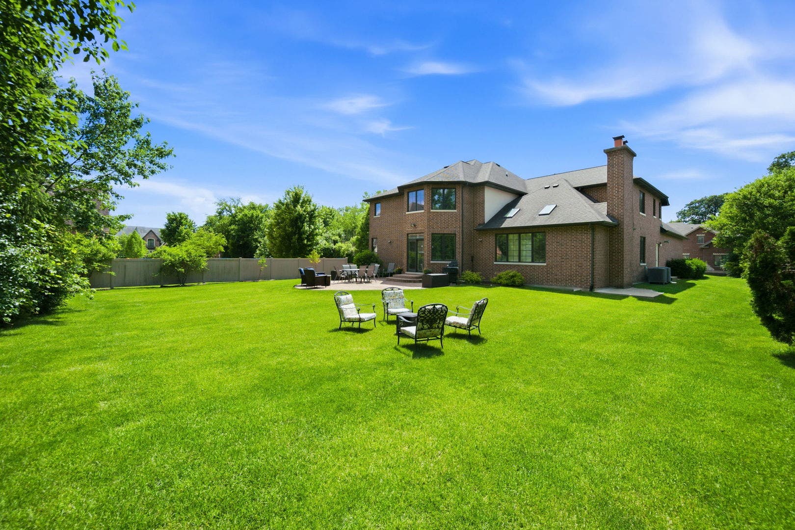 1736 Brian Grant Court, Downers Grove, IL 60516