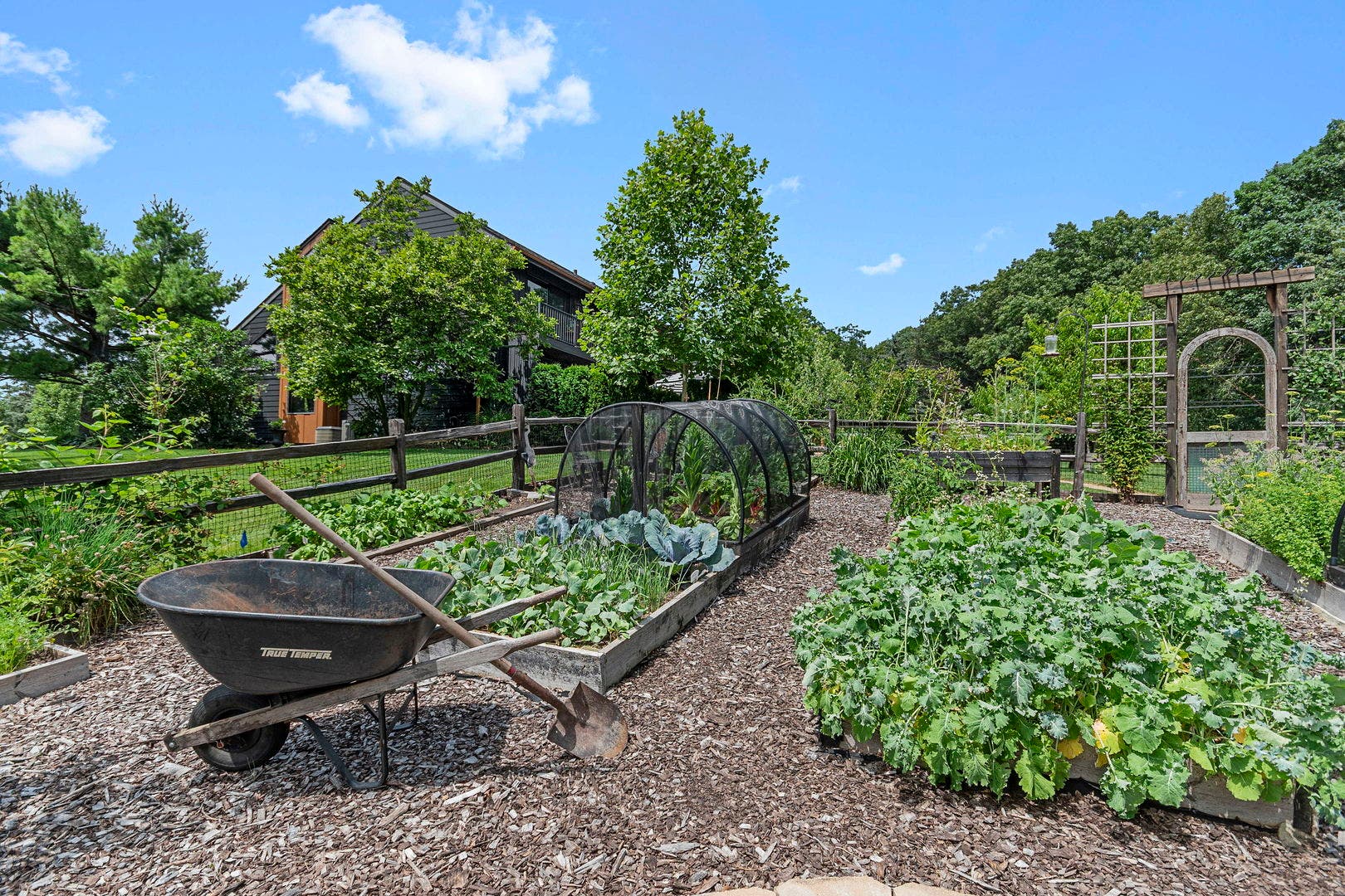 5 Split Rail, Lemont, IL 60439 5 Split Rail, Lemont, IL 60439