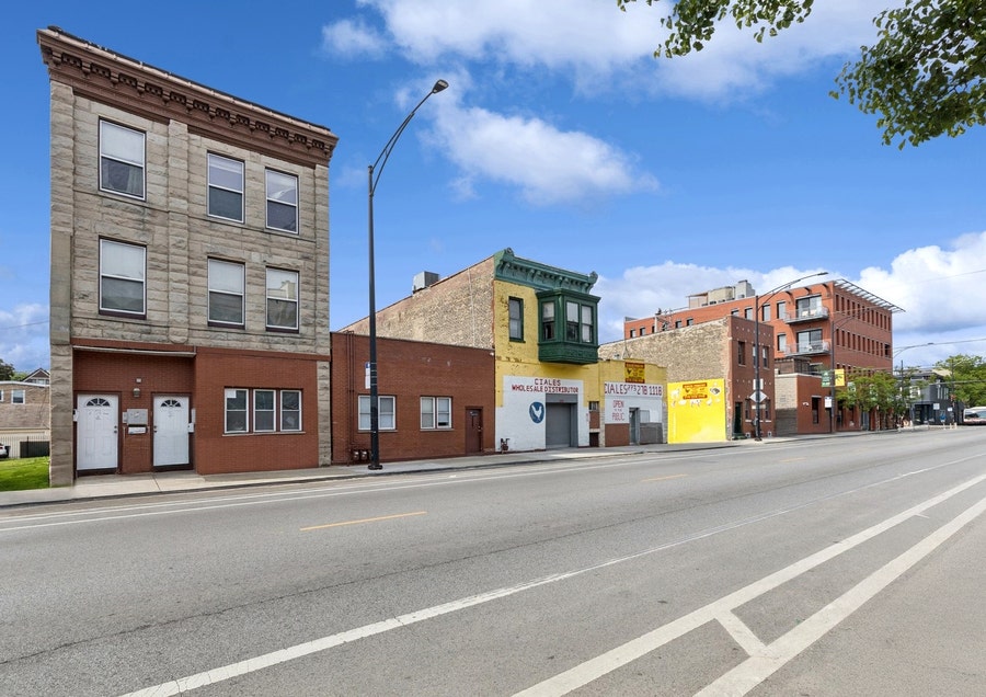 Property photo for 2135-47 W Armitage Avenue, Chicago, IL
