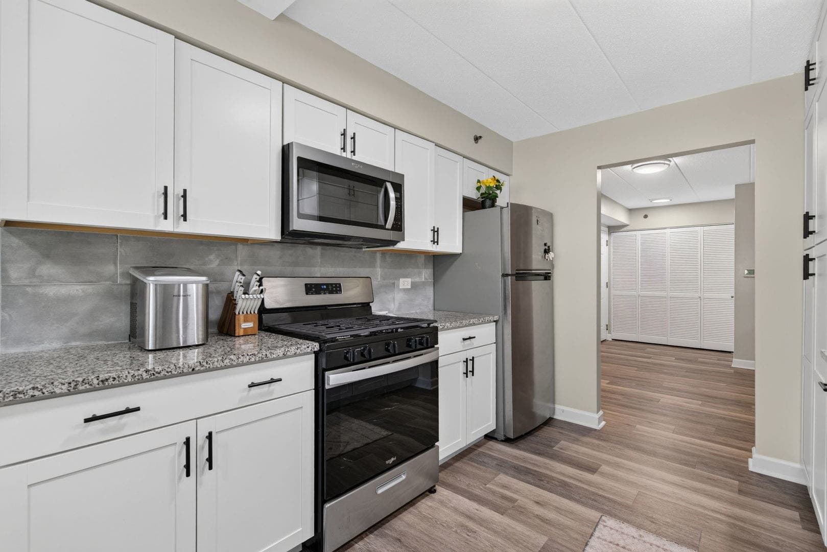 6955 Heritage Circle, #3-1C, Orland Park, IL 60462