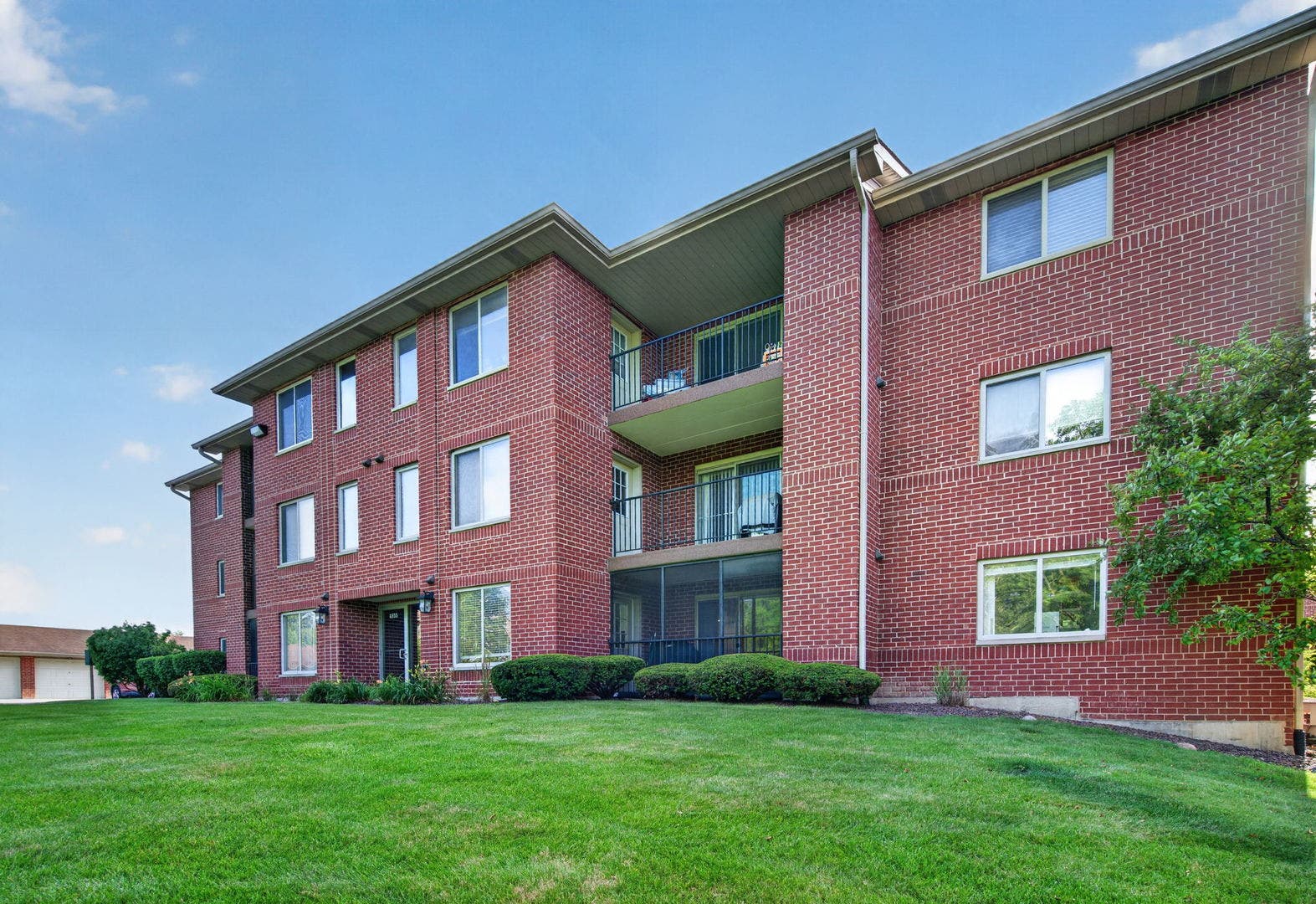 6955 Heritage Circle, #3-1C, Orland Park, IL 60462