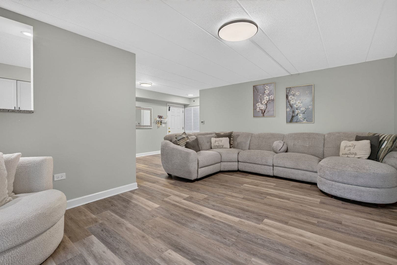 6955 Heritage Circle, #3-1C, Orland Park, IL 60462