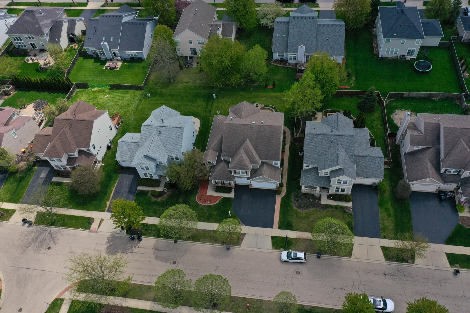 239 Pawtucket Avenue, Elgin, IL 60124 239 Pawtucket Avenue, Elgin, IL 60124