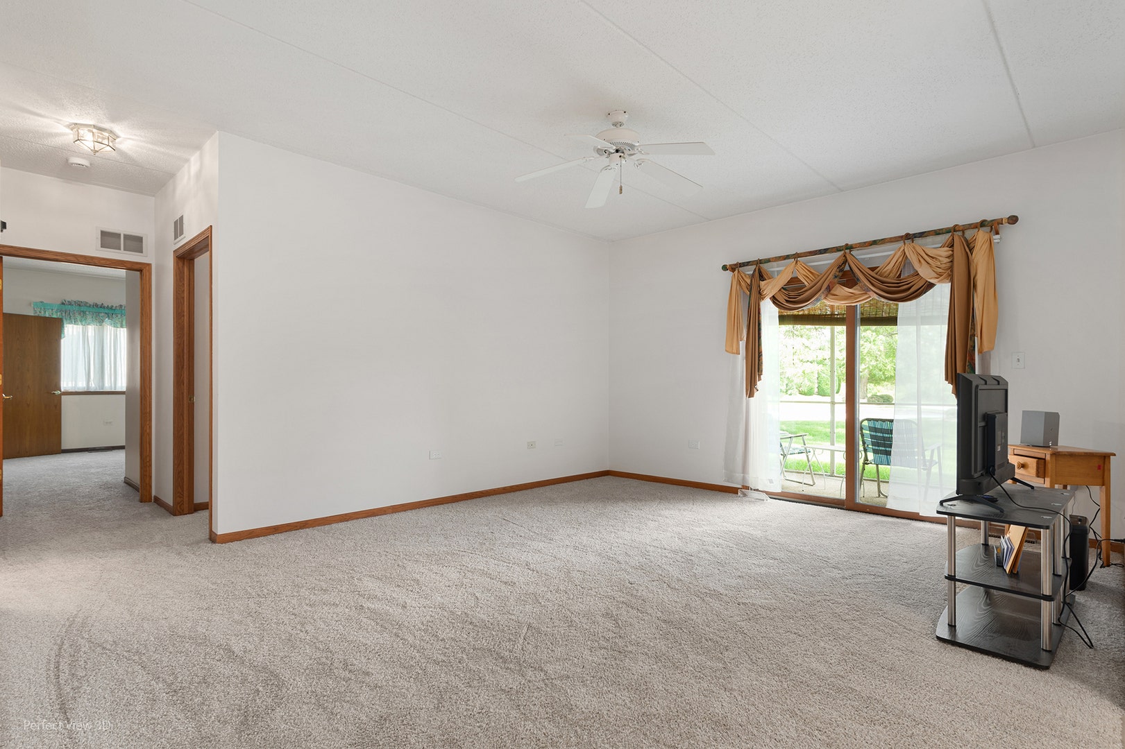 18431 PINE CONE Drive, #1, Tinley Park, IL 60477 18431 PINE CONE Drive, #1, Tinley Park, IL 60477