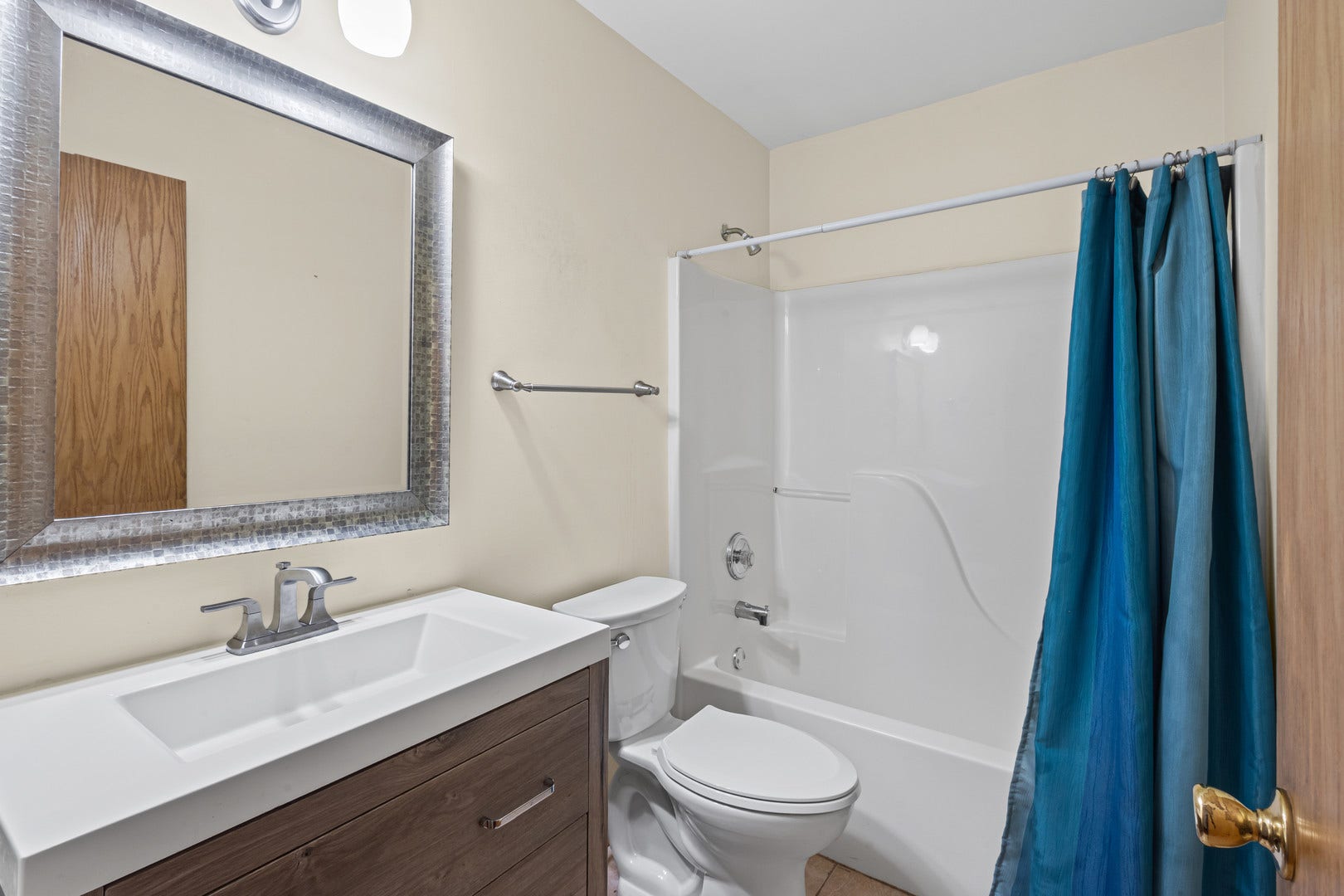 509 Mooney Drive, Joliet, IL 60435 509 Mooney Drive, Joliet, IL 60435