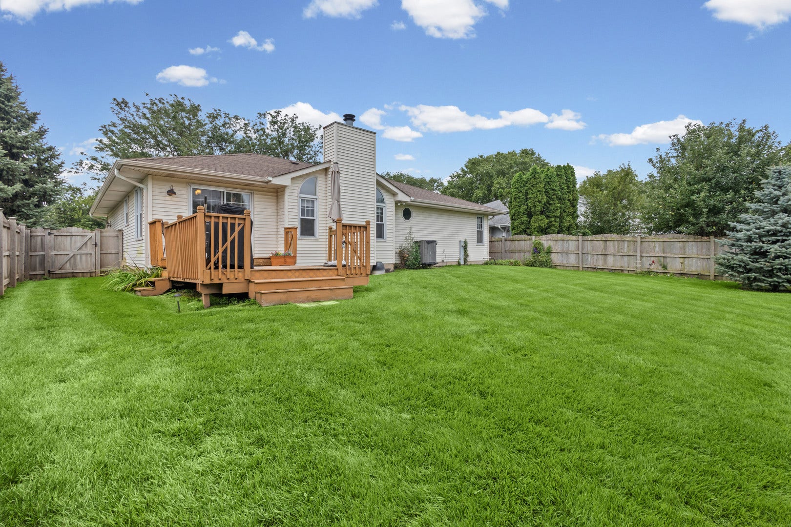 509 Mooney Drive, Joliet, IL 60435 509 Mooney Drive, Joliet, IL 60435