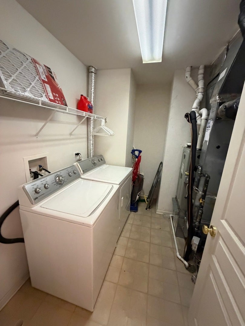 465 Metropolitan Street, Aurora, IL 60502 465 Metropolitan Street, Aurora, IL 60502