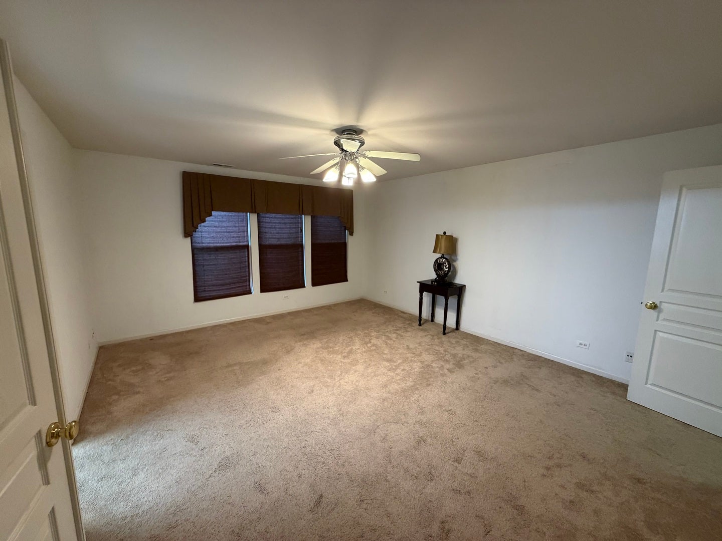 465 Metropolitan Street, Aurora, IL 60502 465 Metropolitan Street, Aurora, IL 60502