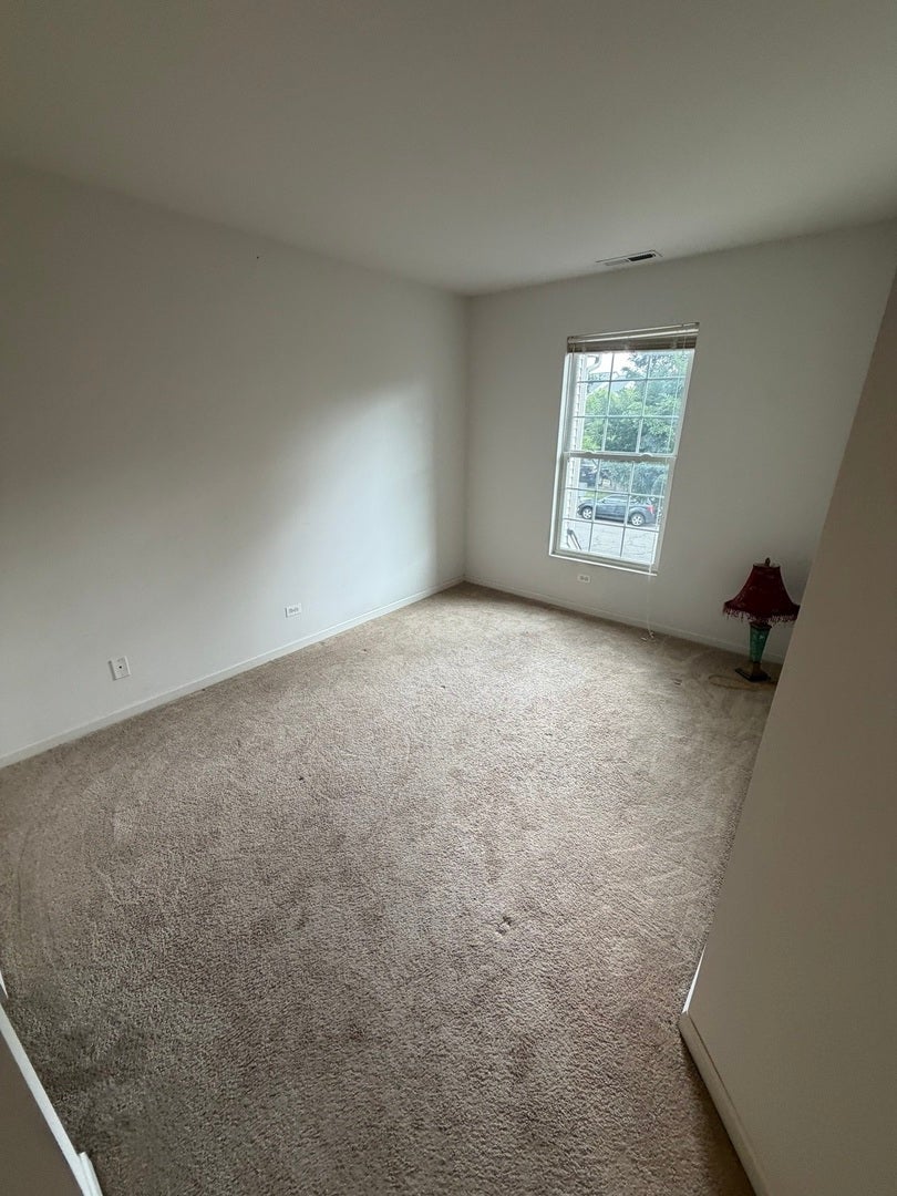 465 Metropolitan Street, Aurora, IL 60502 465 Metropolitan Street, Aurora, IL 60502