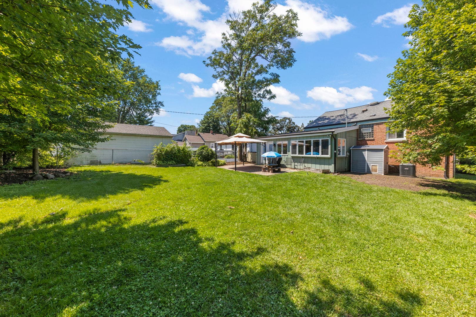 311 2nd Street, Downers Grove, IL 60515 311 2nd Street, Downers Grove, IL 60515