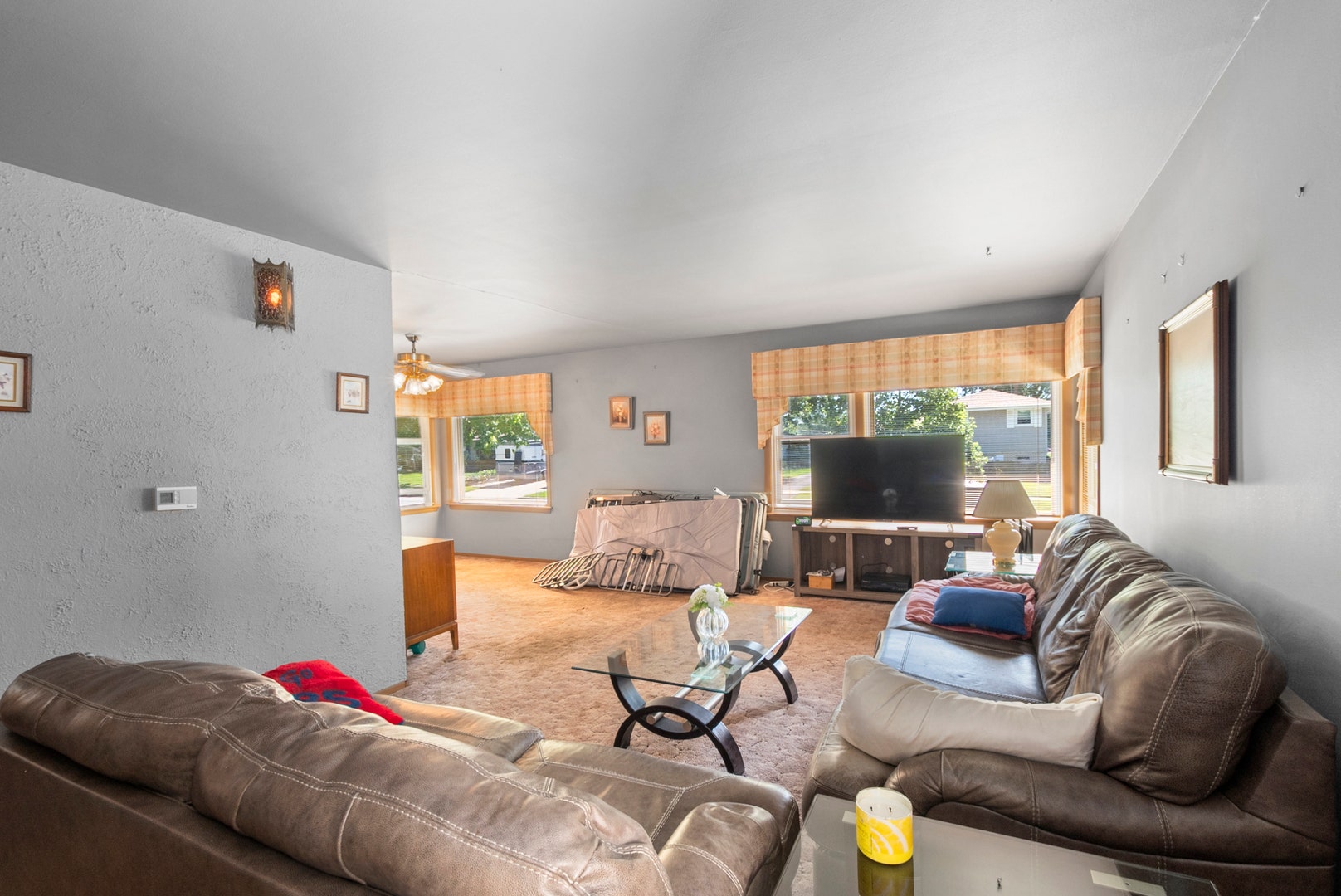 16754 Oconto Avenue, Tinley Park, IL 60477