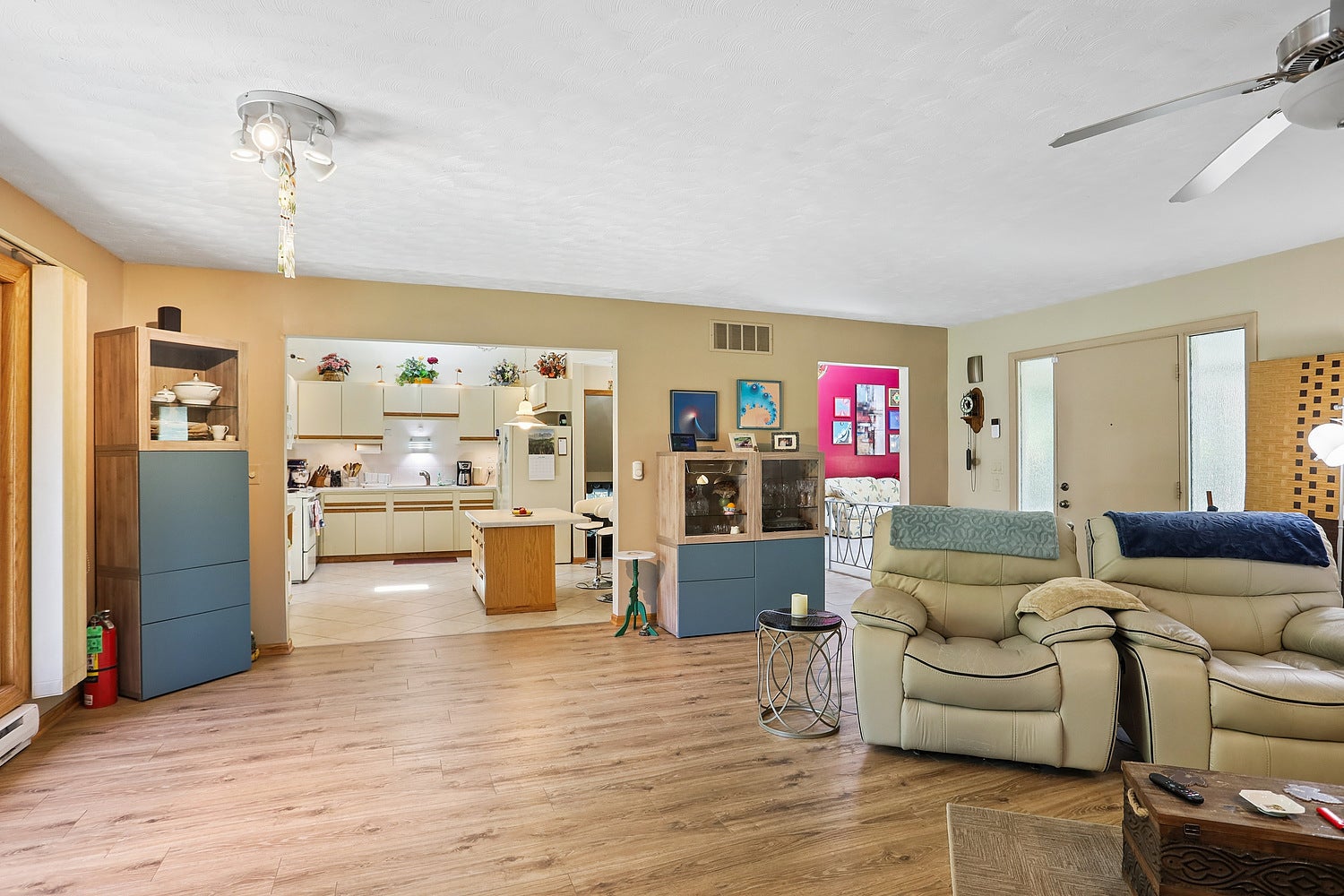 20W135 98th Street, Lemont, IL 60439
