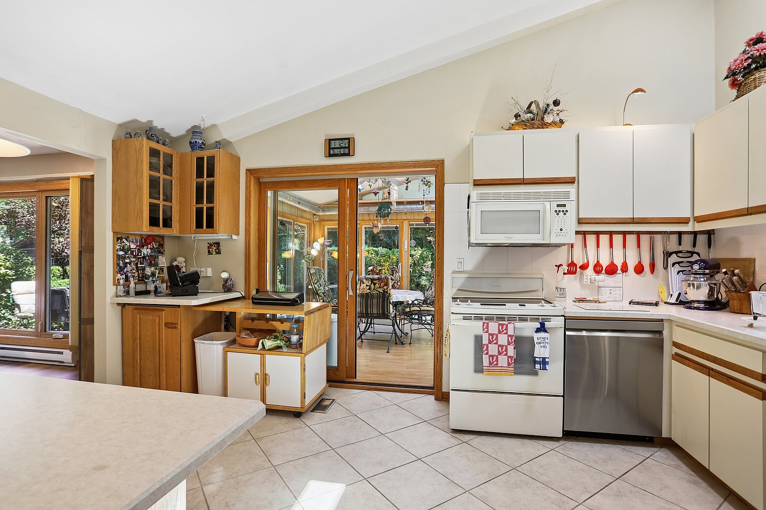 20W135 98th Street, Lemont, IL 60439