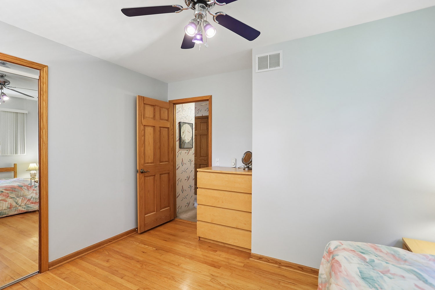 20W135 98th Street, Lemont, IL 60439
