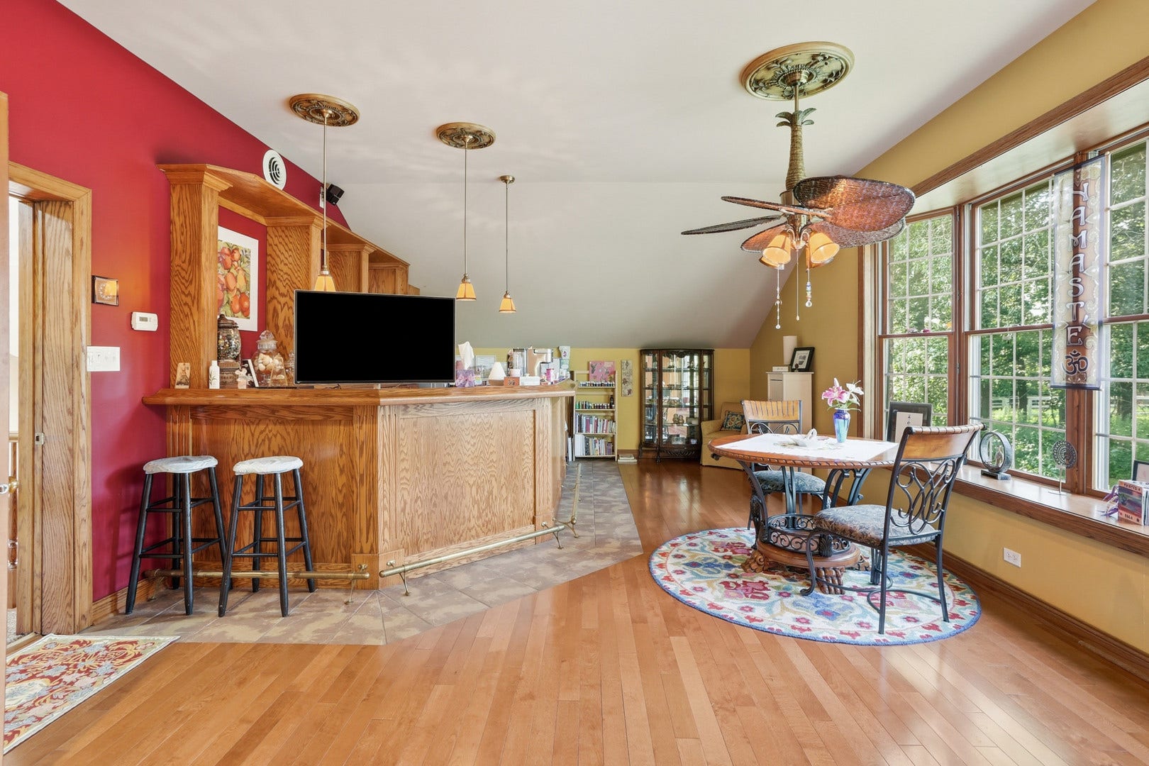 28050 S Klemme Road, Beecher, IL 60401 28050 S Klemme Road, Beecher, IL 60401