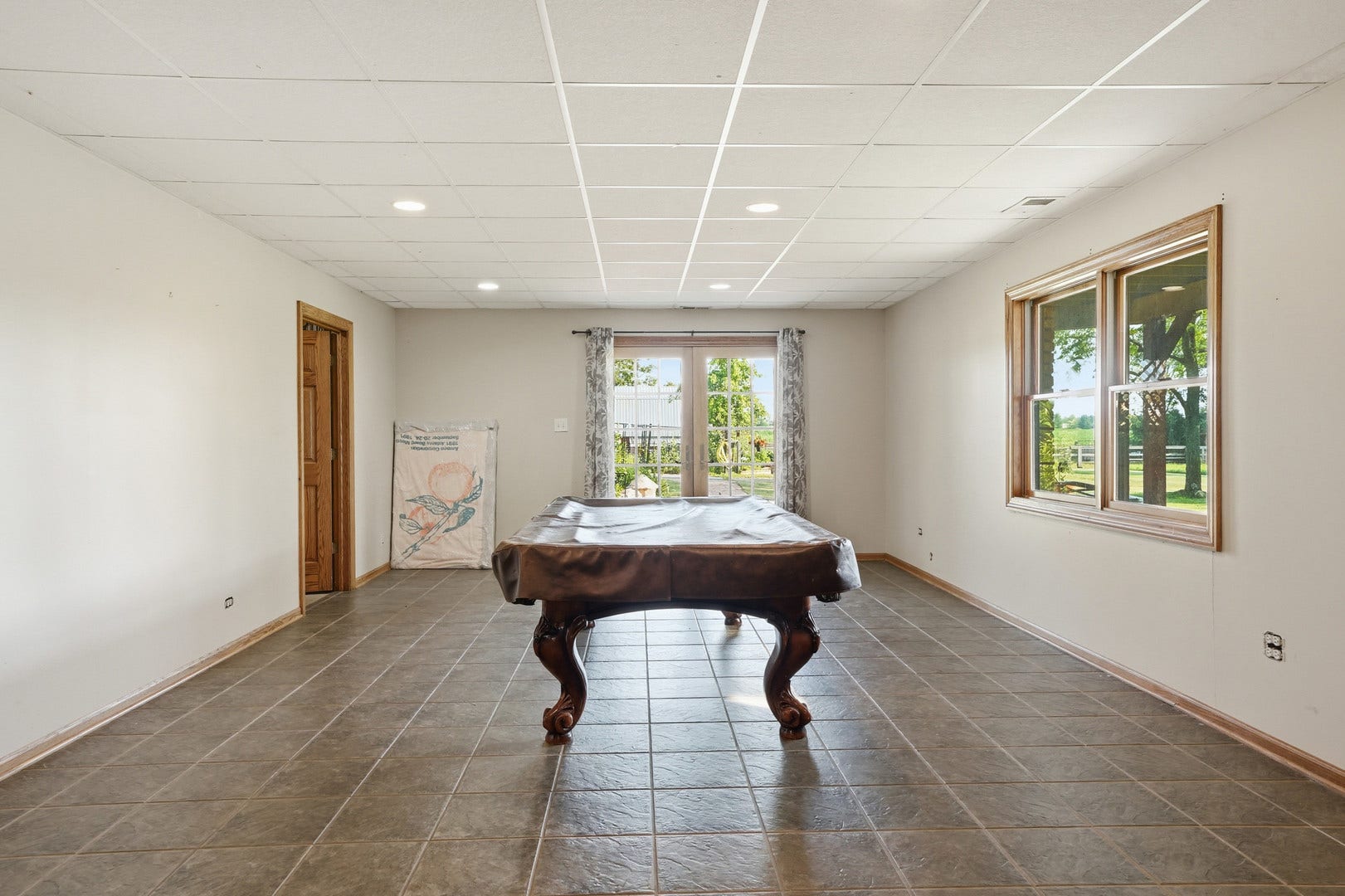 28050 S Klemme Road, Beecher, IL 60401 28050 S Klemme Road, Beecher, IL 60401