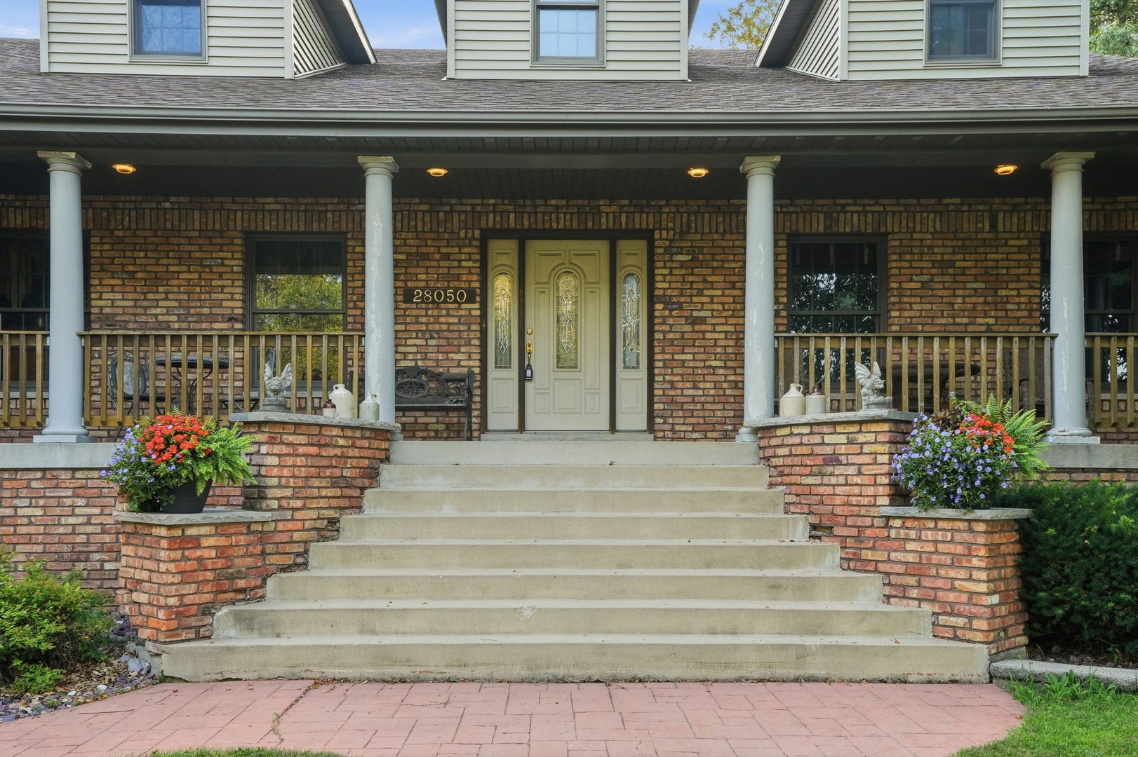 28050 S Klemme Road, Beecher, IL 60401 28050 S Klemme Road, Beecher, IL 60401