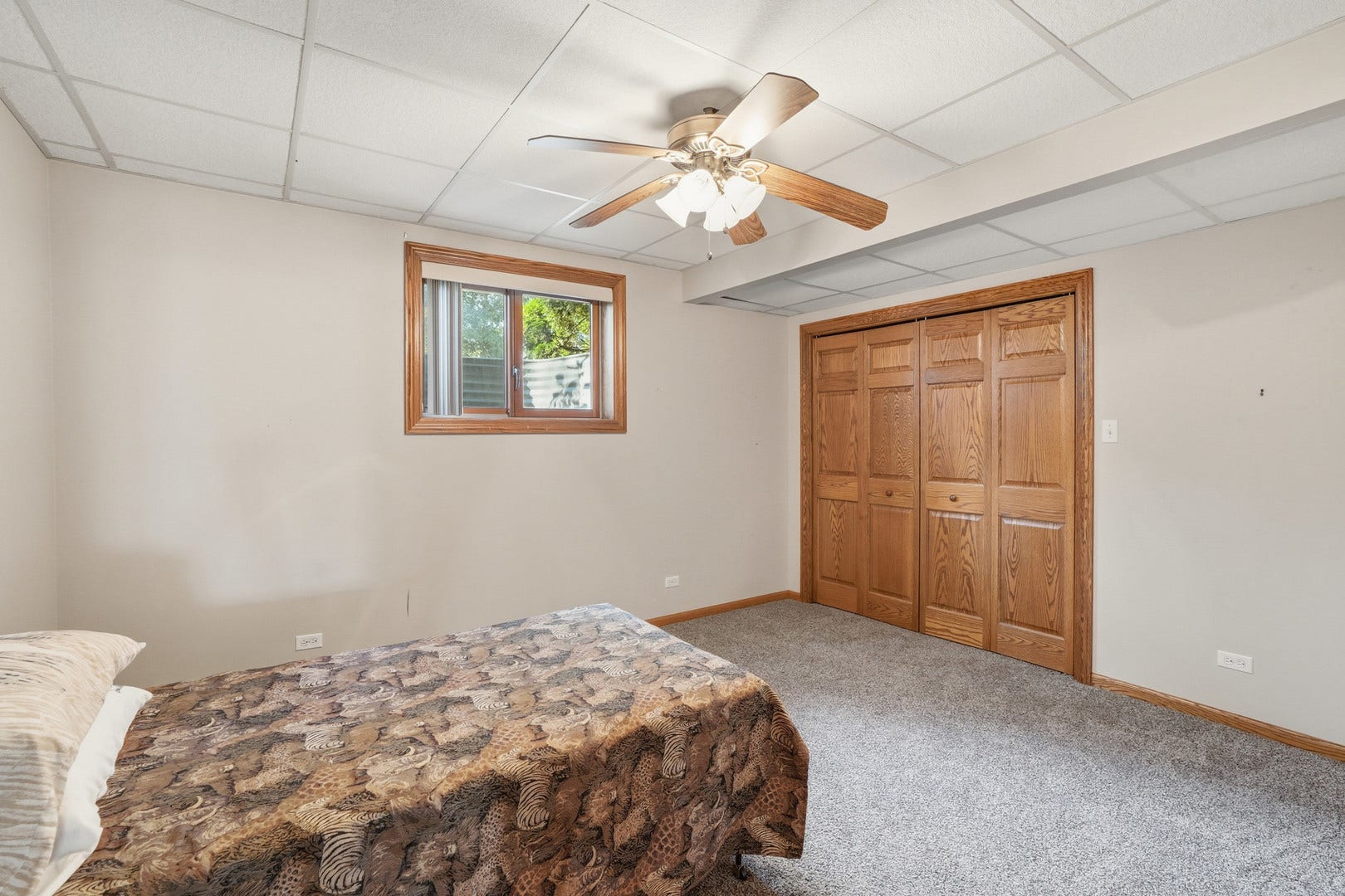 28050 S Klemme Road, Beecher, IL 60401 28050 S Klemme Road, Beecher, IL 60401